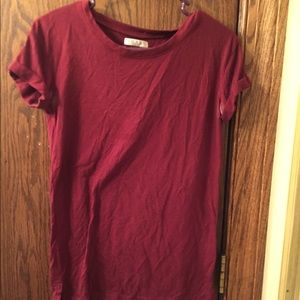 Maroon t-shirt